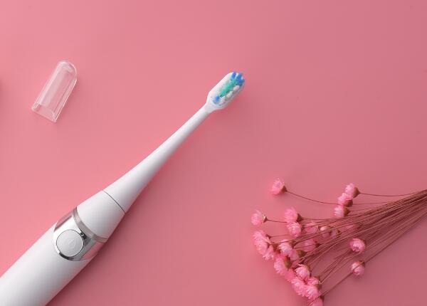 電動(dòng)牙刷怎么清洗？電動(dòng)牙刷清潔方法操作流程，一篇全覽！