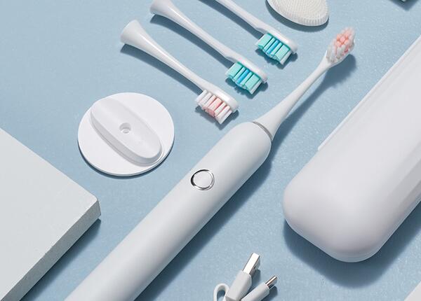 成人聲波電動(dòng)牙刷的電池壽命：聲波電動(dòng)牙刷能用多長時(shí)間