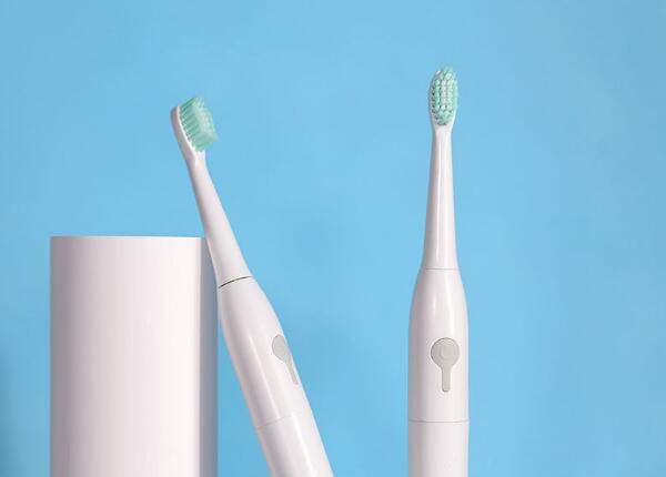 自動牙刷好還是沖牙器好？一篇教你選出適合的刷牙工具